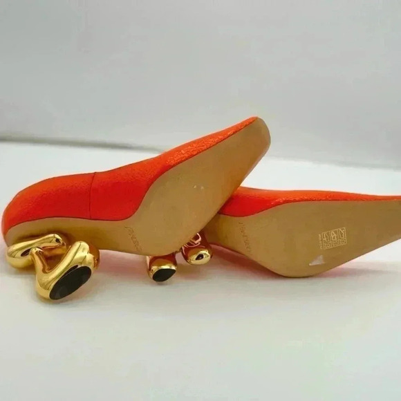 New, JW BUBBLE HEEL LEATHER PUMPS Orange Color Size 38 - Picture 5 of 16